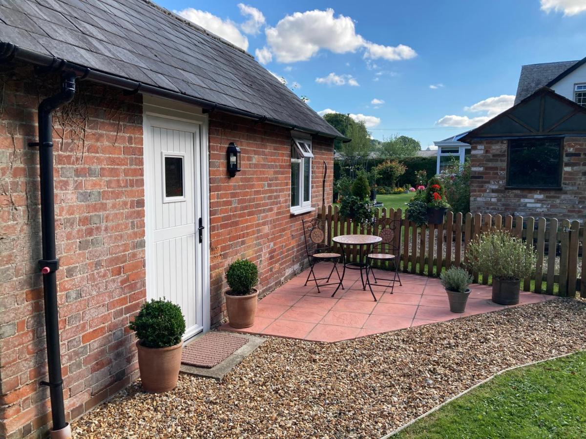 Hunters Moon B&B Tidworth Exterior foto