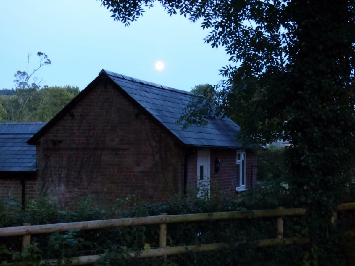 Hunters Moon B&B Tidworth Exterior foto